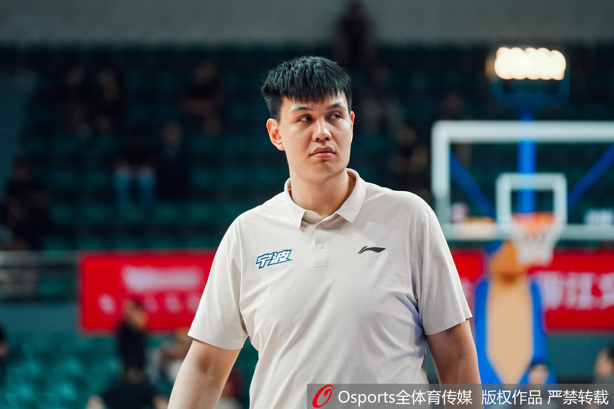 媒体人:宁波不止考察鲍威尔也在考察曾效力广厦的德里克·沃顿 媒体人:宁波不止考察鲍威尔也在考察曾效力广厦的德里克·沃顿